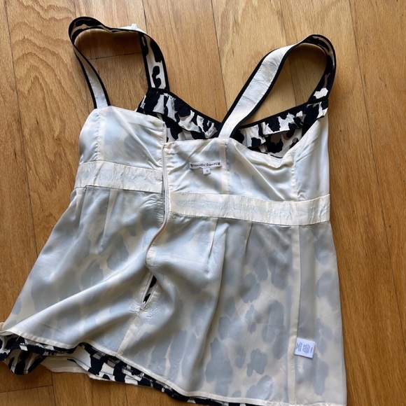 Nanette Lepore Silk Top - Picture 6 of 12